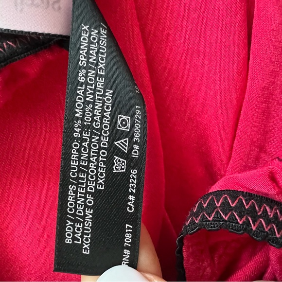 Victoria’s Secret mini slip - Picture 5 of 5